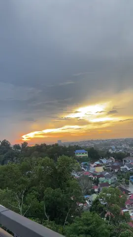yang minta mentahannya nih#kalimantantimur #balikpapan #platk #platktiniboss #kedaihoki #balikpapancity #bugistiktok #bugismakassar #CapCut #captureramadanspark #capcut_edit #fylp #fypシ #capcutmaster #ok #fyp 