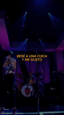 Besé a una chica y me gustó 🫦 #katyperry #ikissedagirl #edit #fypシ #parati #60seg_todo 
