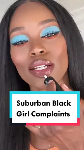 I CANNOT tell you what pallete this is because I found it in the back of my makeup drawer. Just try the same concept with same/different colors