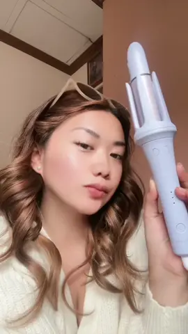 Curl your hair faster with @STAYOUNG.PH @STAYOUNG.MANILA #stayoungautocurler #stayoung #stayoungph #beautyph #hairtipsandtricks 
