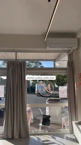 let 📍BK Collective (Studio) Seven Hills be your next choice when hiring out a space for your event in western sydney! Check out www.bkcollective.studio for more info.  #studiohire #studiohiresydney #aesthetic #studio #creativeworkshops #events #CleanTok #SmallBusiness #localsmallbusiness #bkcollectivesyd 