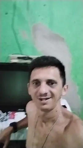 atenção pessoal estou vendendo essa televisão de tubo apenas r$ 50 