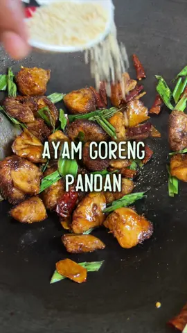 AYAM GORENG PANDAN – CHEF DAVE  #chefdaveveganjourney #veganfood #veganrecipe #resipivegan #veganstyle #malaysianchef #veganchef #MakanLokal #MYFoodie  Masa penyediaan : 15 minit  Masa memasak : 10 minit  Hidangan : 2 -3pax Resipi Bahan – bahan: Bahan tumis: Sedikit minyak 5-7 Cili kering Daun pandan potong kecil 2 inci halia (potong julienne) Bahan perapan: 200g Cendawan kobis bunga 5 rempah  Garam secukupnya *Gaul sebati dan dan perap. Ketepikan Bahan sos: 1 sudu kecil gula perang 1 sudu kecil sos tiram 1 sudu kecil kicap masin soya Sedikit minyak bijan Sedikit air  Sedikit biji bijan putih *satukan kesemua bahan diatas dan kacau sebati kecuali biji bijan. Cara memasak: 1.	Goreng cendawan kobis bunga yang telah perap tadi. Goreng sehingga warna keperangan. Angkat dan ketepikan. 2.	Tumis kesemua bahan tumis dan kacau sehingga naik bau.  3.	Kemudian masukkan cendawan kobis bunga yang dah goreng. Kacau lagi.  4.	Masukkan bahan sos yang telah siap campur kesemuanya dan biji bijan. Kacau rata dan adjust rasa. Sedia untuk dihidang. Preparation time: 15 minutes Cooking time: 10 minutes Servings: 2-3 pax Recipe Ingredients: Stir-fry ingredients: A little oil 5-7 dried chilies Cut pandan leaves into small pieces 2 inches ginger (julienne cut) Marinate ingredients: 200g hericium mushrooms 5 spices powder Salt as needed *Mix well and marinate. Set aside Sauce ingredients: 1 tsp brown sugar 1 tsp oyster sauce 1 tsp light soy sauce A little sesame oil A little water A few white sesame seeds * Combine all the above ingredients and mix well except sesame seed. Cooking method: 1.	Fry the hericium mushrooms that have been marinated earlier. Fry until brown. Remove and set aside. 2.	Sauté all the stir-fry ingredients and stir until fragrant. 3.	Then add the fried hericium mushrooms. Stir again. 4.	Add the sauce ingredients that have been mixed together and the sesame seeds. Stir well and adjust the taste. Ready to be served.