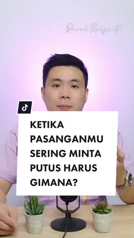 #quotescinta #mencintaimu #sayang #cinta #pacaran #deeptalk #merelakanmu #baper #selingkuh #fyp