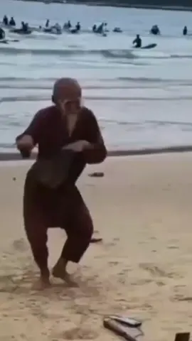 Andai saja ya.....🤣😂 #fyp #fypシ #fypage #fypシ゚viral #viral #viralvideo #viraltiktok #viralvideos #happy #enjoy #enjoylife #gila #joget 