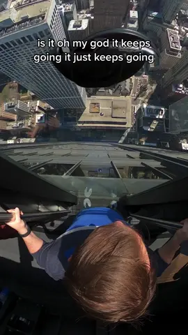 In case you were wondering how incredible TILT is. #360chicago #TILT #thingstodoinchicago #tiltchicago #thrillride #wow #nope #gopro #gopromax #pov #360camera #incredible #travel #chicagothingstodo 