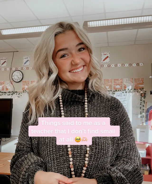 The most wholesome trend 🥹 #firstyearteacher #teachersoftiktok #thattiktokteacher #studentlove #teacherlife #fyp #youngteacher 