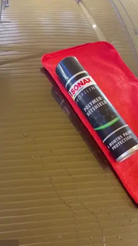 El Polymer Netshield es un sellador para la pintura que ofrece hasta 6 meses de protección ¿Ya protegiste tu auto? 📲Pedidos a domicilio o cotizaciones mediante Whatsapp 0962-962-044 #YoSoySonax #Sonax #Sonaxcarcare #Ecuador 