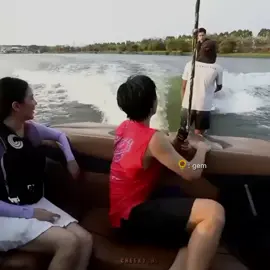 what fourth said, gem will do. surfing buddy🤭🏄 #gemini_nt #fourthnattawat #geminifourth #cheeky_bl #thaibl #thaienthu #fyp #fypシ #fypage 