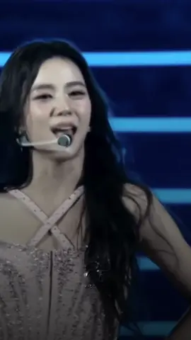 candu 😭💗 #jisoo #osir #soya #blackpink #coachella #trend 