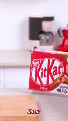 🍫 Satisfying Miniature KITKAT Recipe #foodtiktok #CookingHacks #homecooking