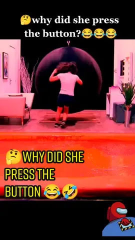 🤔why did she press the button?😂😂😂 #prank #funny #funnyvideopranks #fyp #funnyvideos 