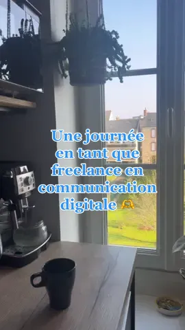 Une journée en tant que freelance en communication digitale 💖#entrepreneurengagé #freelance #vlog2023🥰 #communicationdigitale #pourtoi 