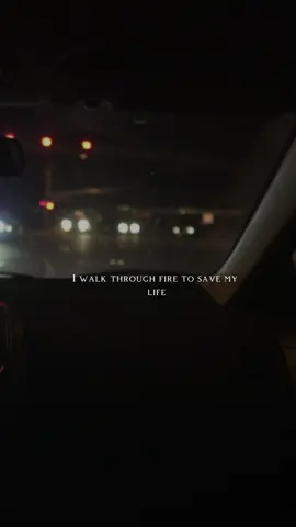 #CapCut #fyp #trending #songlyrics #elasticheart #sia 