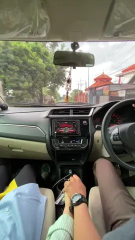 Biar ngga ketinggalan trend bareng ayang ✌🏻#trendbarengayang  #brio #lebaranbahagia 