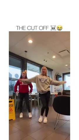 WHAT DID SHE THINK WAS GOING TO HAPPEN 😭 #HipHopforu #meme #foryoupage #music #viral #rap #edit #fyp 