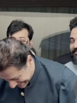 Ufff SMiLe 🔥♥️🫀 #imrankhan #شہزادہ_کپتان_ہمارا_فخر_ہے🇵🇰✌ #awamkaladlakhan❤ #مان۔لو۔خان۔جیت۔چکا۔ہے #smile #ہماری_ضد_عمران_خان 