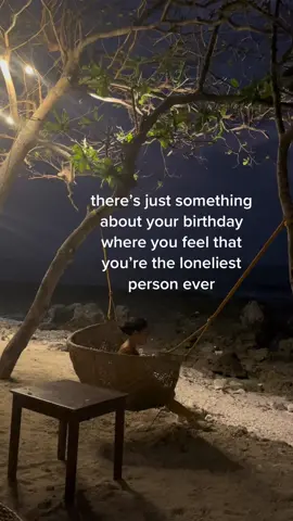 Malapit na birthday ko kaya ito ulit yung ineexpect ko. Puro iyak yung natatanggap ko tuwing kaarawan ko. I don’t want to expect anymore:(