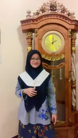 h-9 hari wisuda yeyeyyy