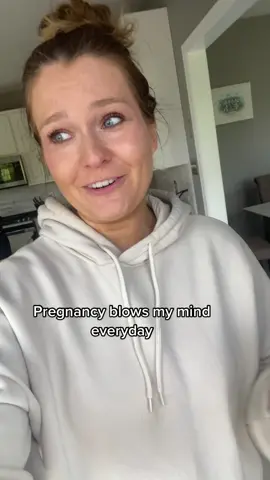 She decided to say here I am! 🤰🏻#motherhood #pregnanttiktok #babylove #pregnancyjourney #24weekspregnant #babygirl 