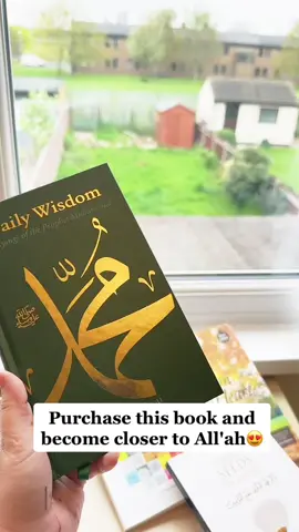 Daily Wisdom book✨ Love this book, Full of Gem💥 #islamicbooks #islamicbookshoplondon #islamicbooksforkids #BookTok #BookRecommendations #selfpurification #religion #dailywisdom #advicebook #islamic_video #islamic_media #foryou #ad #advice 