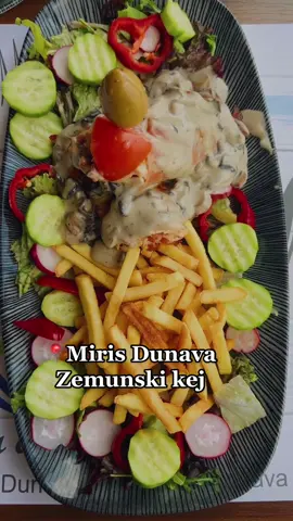 Ne znaš gde ti se danas jede? Skini Tablestar aplikaciju i rezerviši sto u nekom od restorana po našoj preporuci 😋 #gdenaveceru #gdenavečeru #gdeizaci #beograd #beogradhrana 