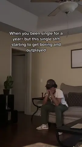 I wanna do relationship stuff with someone 🙃🫶🏽 #omgitzla #trending #fyp #foryoupage #viral #single #xyzbca #relatable #mood #comment #Relationship 