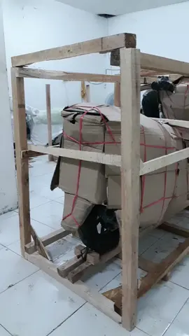 Proses Pengerjaan Packing kayu motor, progress 50% #StarRailChallenge #bupatilampung #packingkayu #motor #fypシ゚viral #nmax #nmaxmodifikasi #nmaxcommunity #viraltiktok 