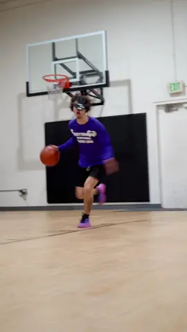 Practice game situations with Hand In Yo Face! #basketball #basketballtraining #basketballtiktok #hoop #NBA #foryou #fypシ #handinyoface 