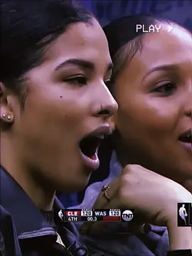 Throwback to when LeBron hits clutch bank shot 3 vs Wizards😱 #fyp #foryou #viral #lebronjames #clutch #goat #washingtonwizards #clevelandcavaliers #johnwall 