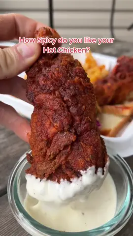How spicy do you like your @daveshotchicken ?  #daveshotchicken #nashvillehotchicken #RestaurantReview 