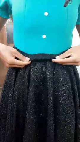 Parte final❤ #fy #costura #trend  #modamosdesta  #modacrista #saiapreta #saiadetule #tulecomglitter  #costureira #euquefiz 