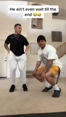 Bro got outta thereeee 😭😭😂😂😂😂 #foryou #viral #larobenz #funny #comedy #blowthisup #zaeway #comedy #BestFriends 