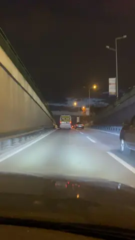 #yollardayız #bursa16 #yollar #bursakeşfet #bursageceler #hayatgüzel #dönüş #bursam #yollarrrr #gecegezmeler #gözlerimdegeceoldu 