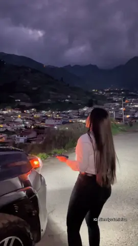 Si Dios me fuera dado una linda voz para cantar, ya fuera empezado a componer mis propios corridos 😂 insta:Slendysdanielaa #fyp #foryou #viral #parati #mexico #mexico🇲🇽 #vivamexico ##🇲🇽  #apoyo #venezuela 
