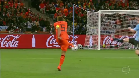 gio van bronckhorst goal vs uruguay world cup 2010 #football #footballtiktok #footballgoals 