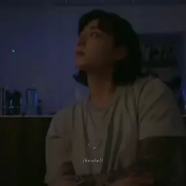 others are happy watching him in his vlive, without looking deep in his eyes..I know there's something behind that, I can feel how sad he is, how pain is he facing today, be strong our kook we'll protect you #jungkook #bts #army #fyp 