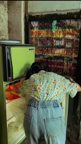 Tạp hoá tuổi thơ - những ngày xưa cũ 🥰🥰 #anvatnoidiatrung #taphoatrungquoc #anvattrungquoc #fy #fyp #vacaiket #xuhuong #childhoodsnacks #snack #minhay #anvattuoitho #tuoitho #ancungtiktok #trovetuoitho #vacaiket #trending # tik  #taphoatuoitho #tuoithotoi #tuoitho8x9x #foryou #trending 