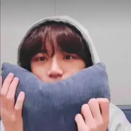 my cutie patootie 🥹 #bugchae #txt #tomorrow_x_together #beomgyu 