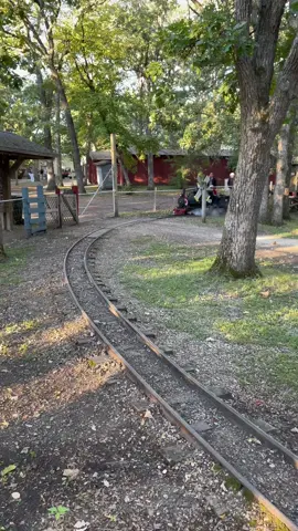 #antiquetractortok #tractor #fyp #foryoupage #foryou #train #railroad #railway 