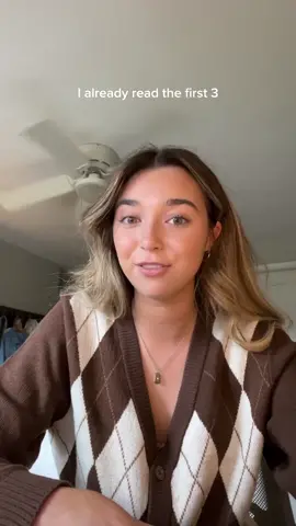 this one’s for all the readers 😃 #BookTok #aballadofsongbirdsandsnakes #hungergames #catchingfire #lucygraybaird ##balladofsongbirdsandsnakes