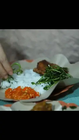 Jangan lupa makan yah! #fyp #tiktokviral #foodtiktok #jajanantiktok #shantydenny #tehshanty 