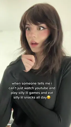 i was born to be a silly goofy guy who’s mad chill i do NOT need to be going OUTSIDE and touching GRASS 😔🫥