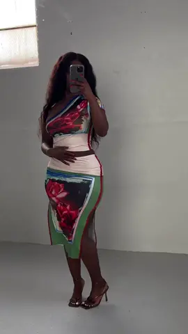 😍👑 #fyp #fashionsurgeon254 #tiktokkenya🇰🇪🇰🇪🇰🇪 #kenyatrending #fashionke #fashionsurgeon254 