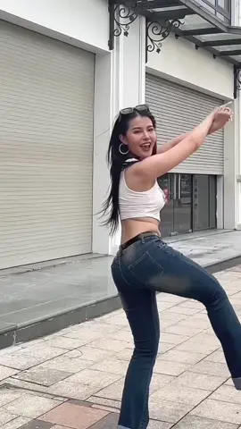 Đú trend Thái xem thế nèoo #minhphuongungchau #dcgr #ungchau 