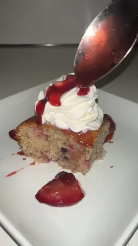 It was worth it 😌 #berry #blast #smoothie #pancake #cereal #smoothie #fruit #cake #chocolate #covered #cakepops 