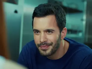 🤭 #omeriplikci #omeriplikçi #ömeriplikçi #omeriplikciedit #kiralikask #kiralikaşk #kiralıkaşk #kiralıkaşkedit #defnetopal #defneomer #defneiplikçi #nerimaniplikçi #koraysargın #barişarduç #barışarduç #barisarduc #turkishseries #foryou #foryoupage #fy #fyp #elçinsangu #elcinsangu 