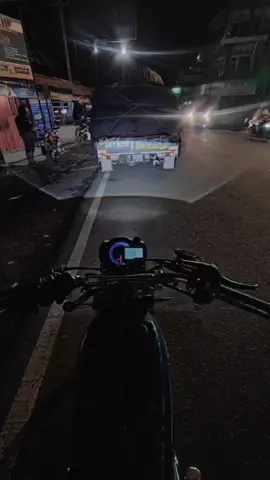 🌚         #fyp #viral #cb #jalanmalam #storykeren 