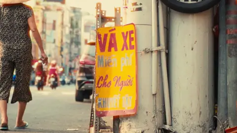 Nón lá Việt Nam #vietnam #nonla #wesanderson #wesandersonedit #cinematic #cine #leefongg