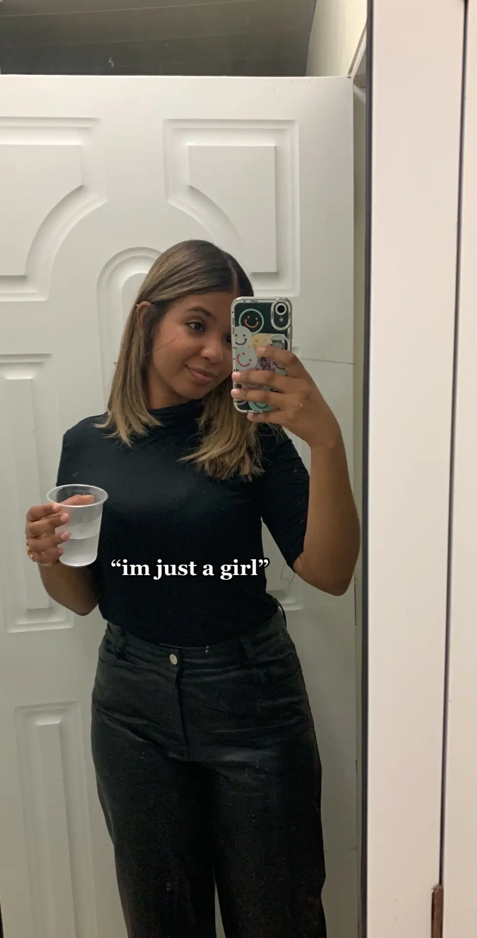 oh i love being a woman 💌🌸🪸